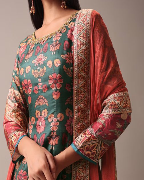 Green Floral Printed Set In Silk - Image 3