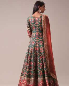 Green Floral Printed Set In Silk
