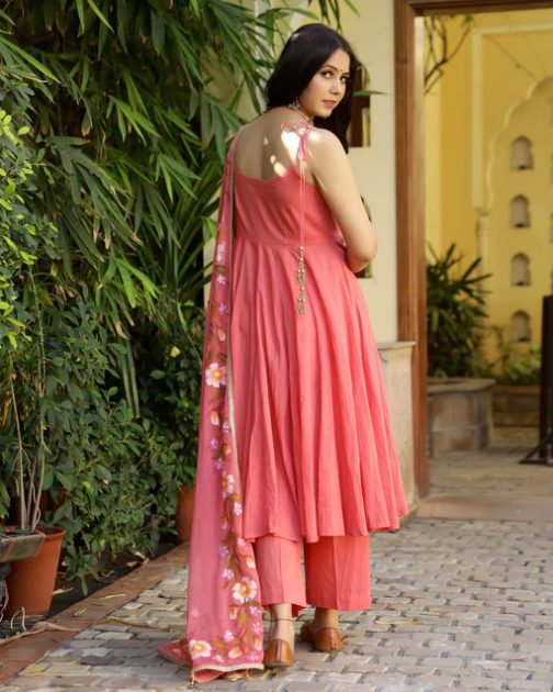 Haute Coral Handbrush Painted Cotton Suit Set - Image 5